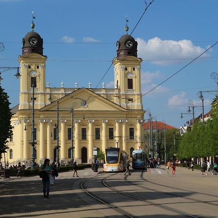 Gabica apartman Debrecen Esterno foto